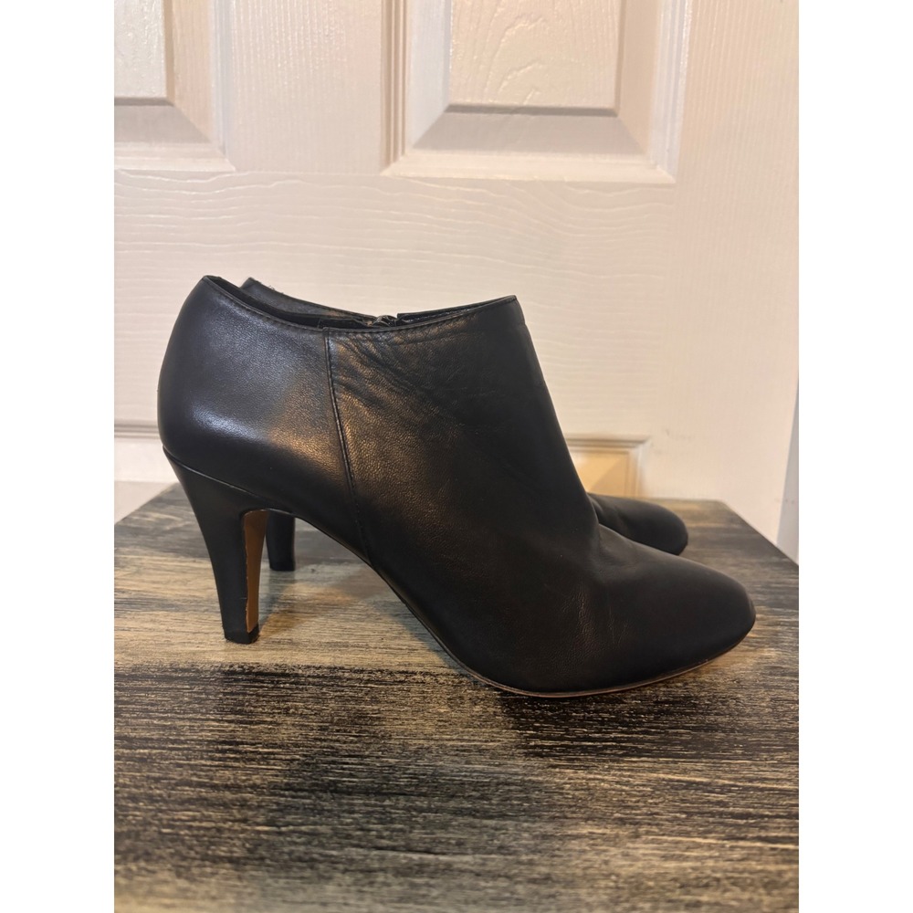 Vince Camuto Black Leather Ankle Boots Pointed Toe Stiletto Heel Size 8.5M